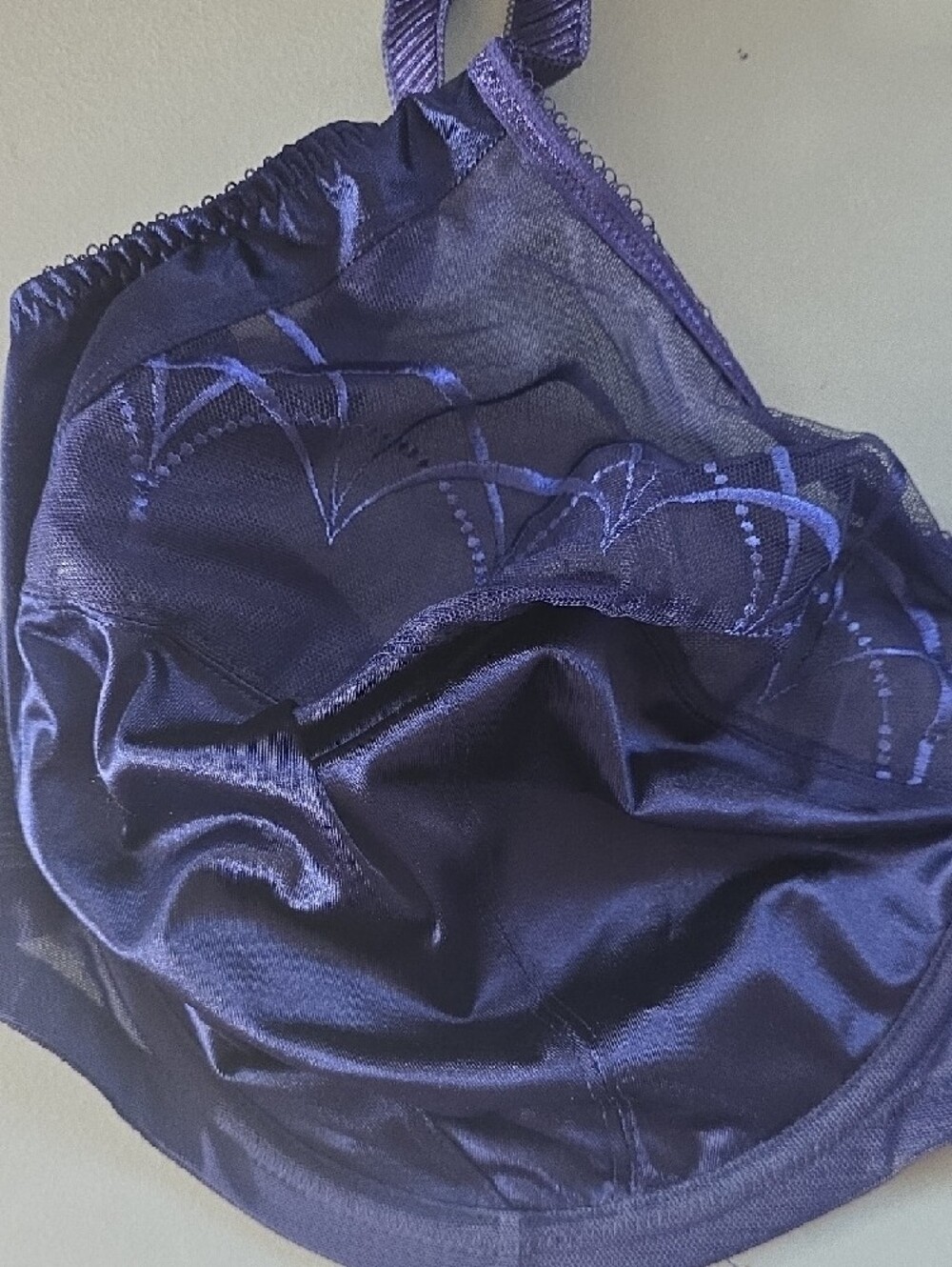 Elomi Navy Blue Satin Underwire Bra - Picture 2 of 9